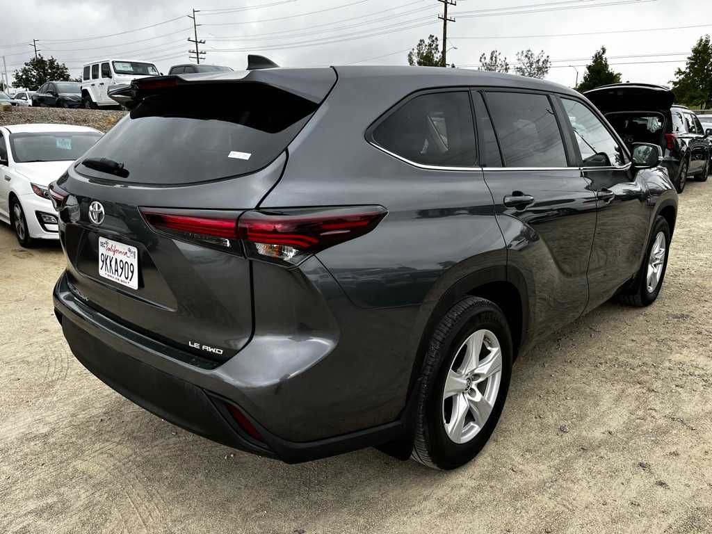 Thumbnail: 2024 Toyota Highlander - 5