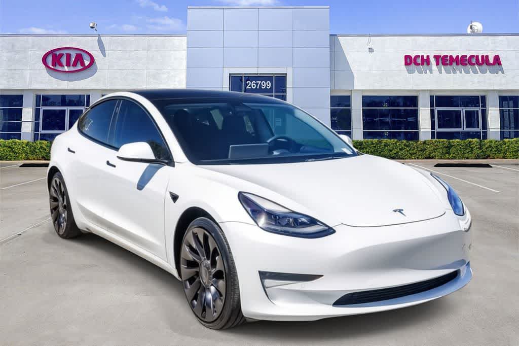 Thumbnail: 2022 Tesla Model 3 - 3