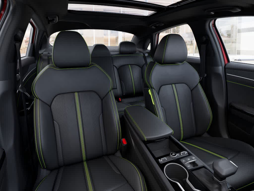 Thumbnail: 2026 Kia K5 - 15