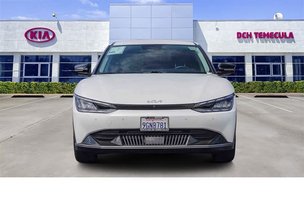 Thumbnail: 2023 Kia EV6 - 2