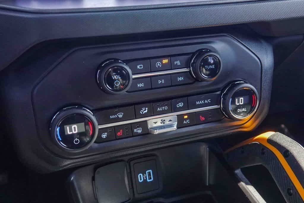 Thumbnail: 2024 Ford Bronco - 21