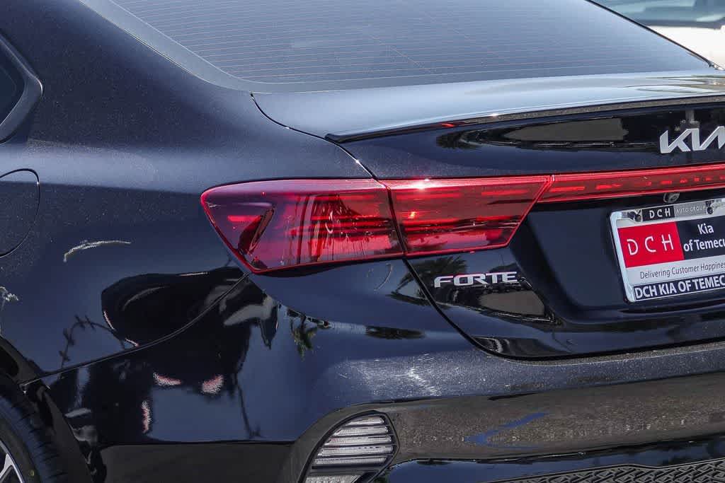 Thumbnail: 2023 Kia Forte - 6