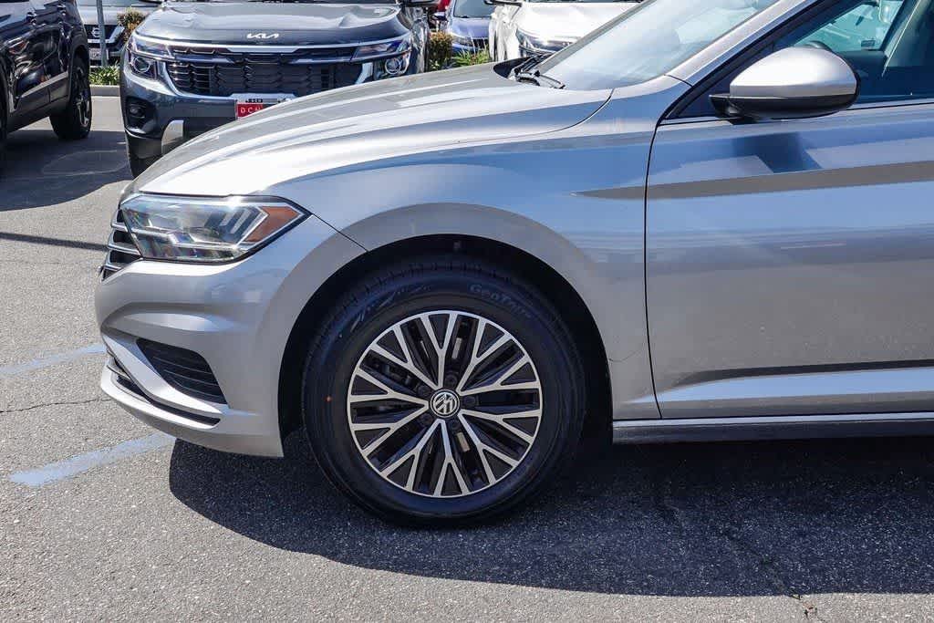 Thumbnail: 2021 Volkswagen Jetta - 9