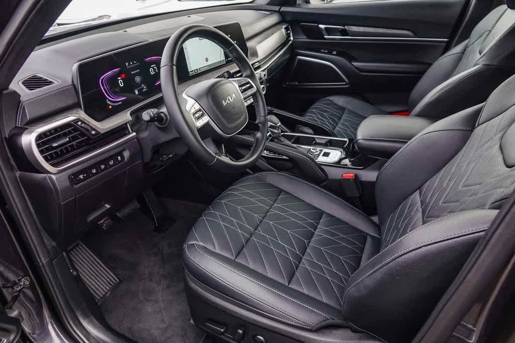 Thumbnail: 2025 Kia Telluride - 16