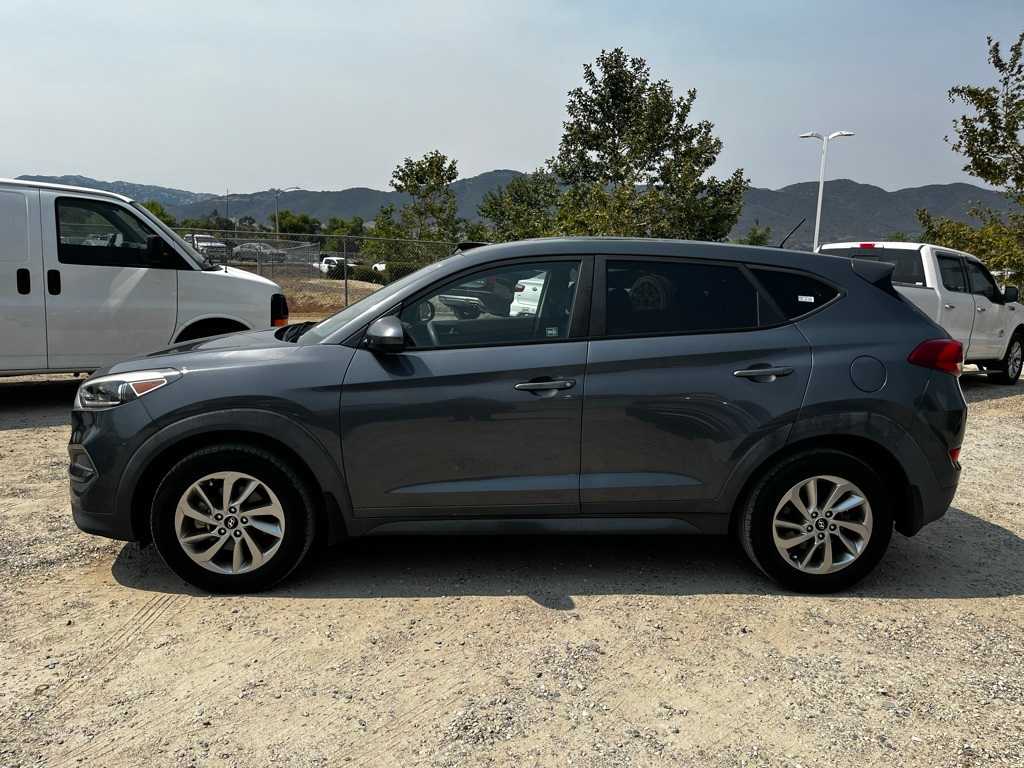 Thumbnail: 2017 Hyundai Tucson - 8