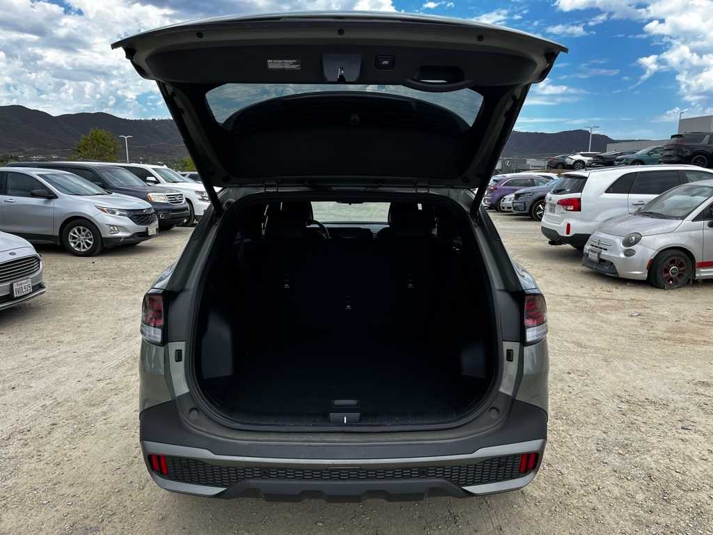 Thumbnail: 2023 Kia Sportage - 10