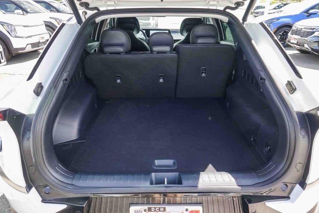 Thumbnail: 2023 Kia EV6 - 25