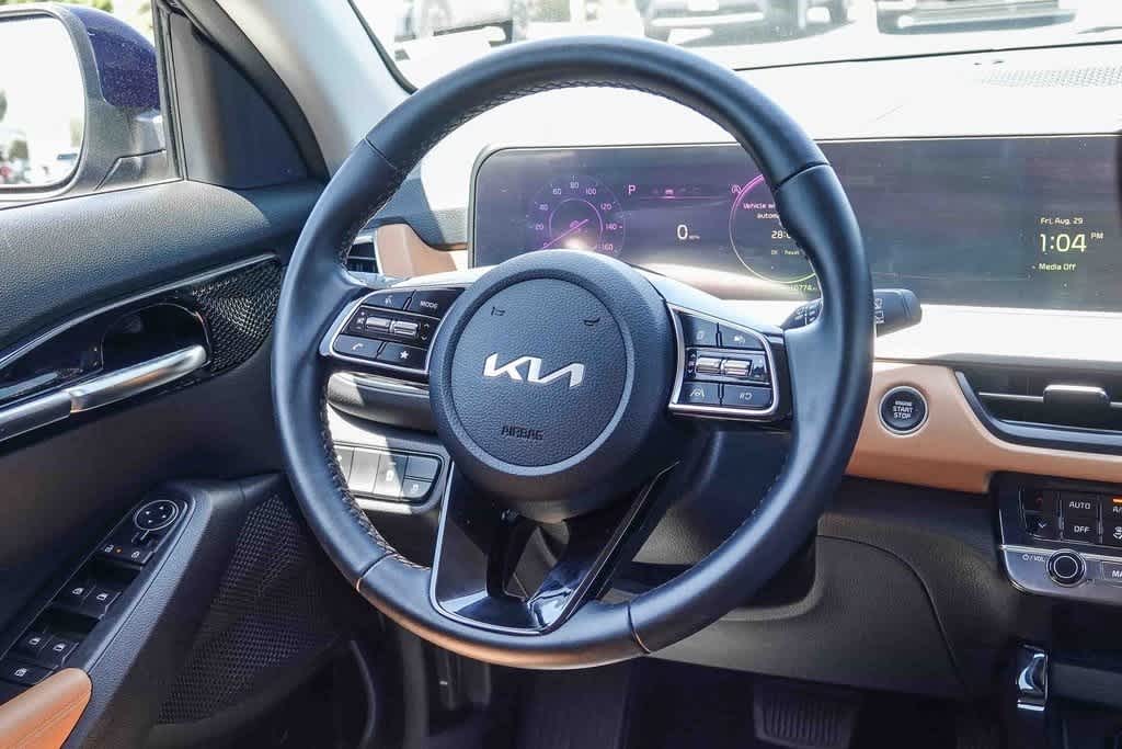 Thumbnail: 2024 Kia Seltos - 14