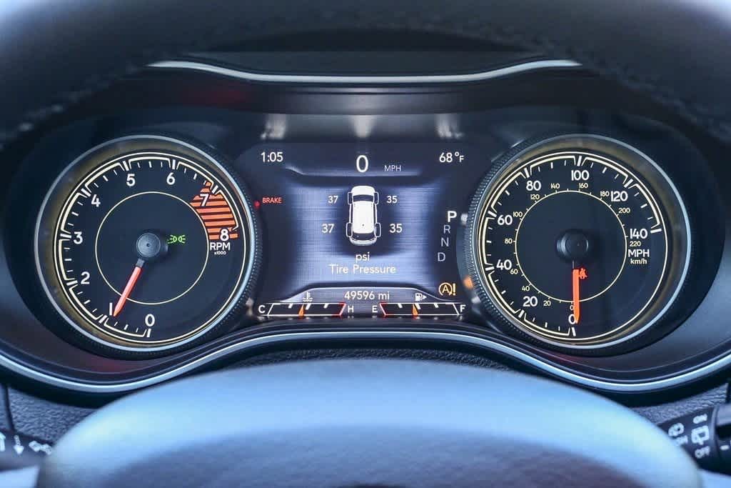 Thumbnail: 2022 Jeep Cherokee - 33