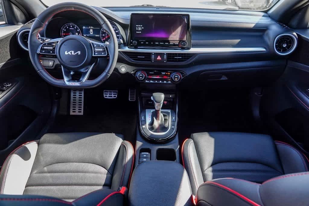 Thumbnail: 2024 Kia Forte - 11