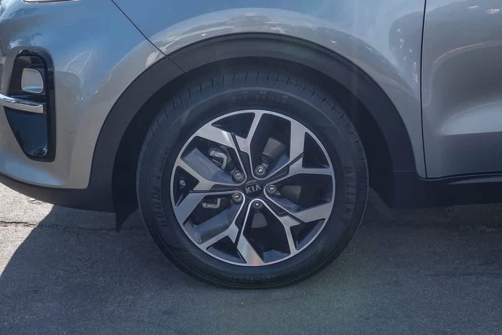 Thumbnail: 2022 Kia Sportage - 10