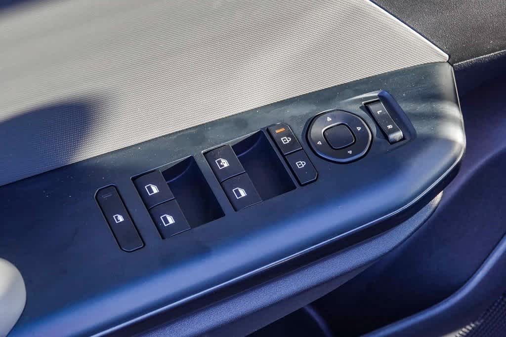 Thumbnail: 2025 Kia K4 - 20