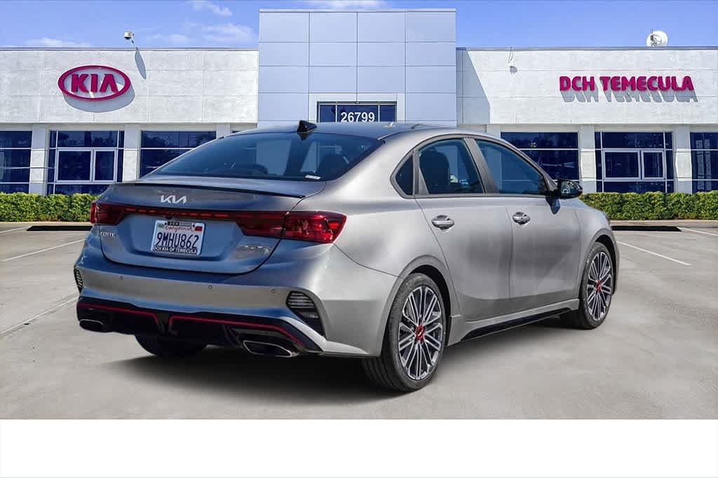 Thumbnail: 2024 Kia Forte - 4