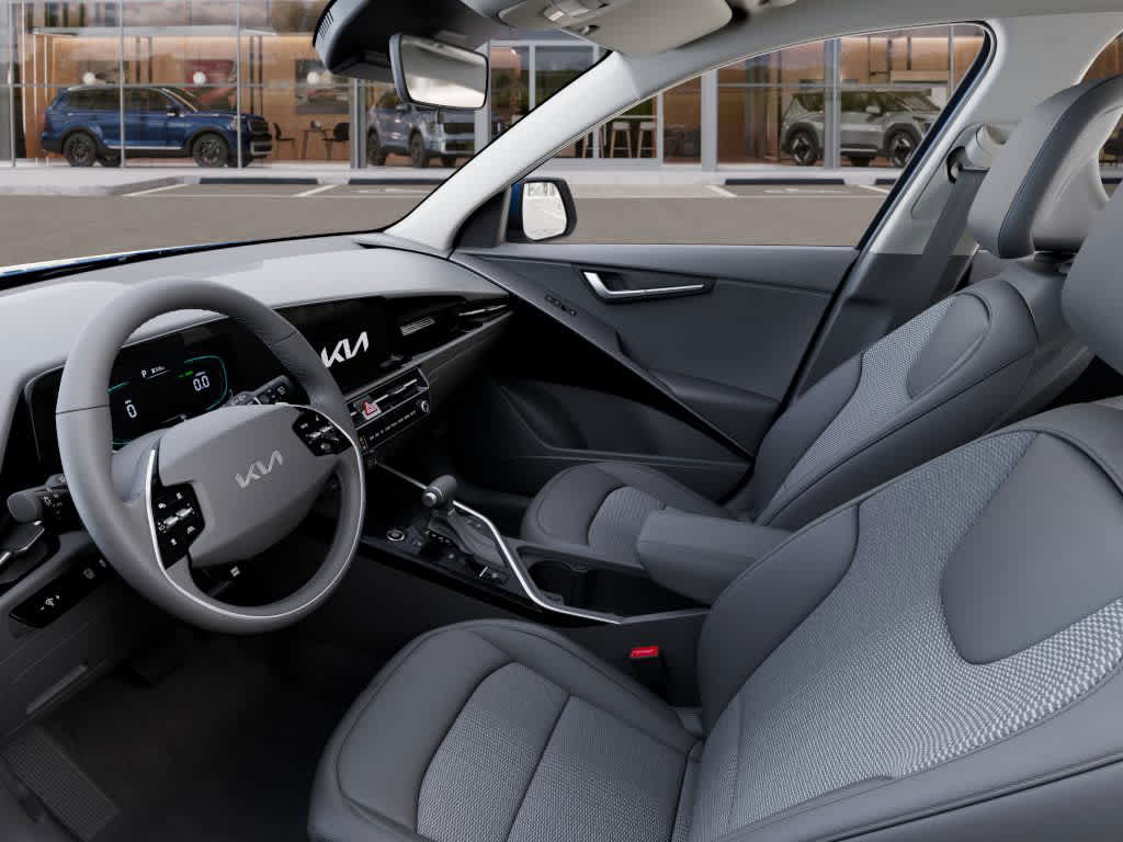 2025 Kia Niro EX 17