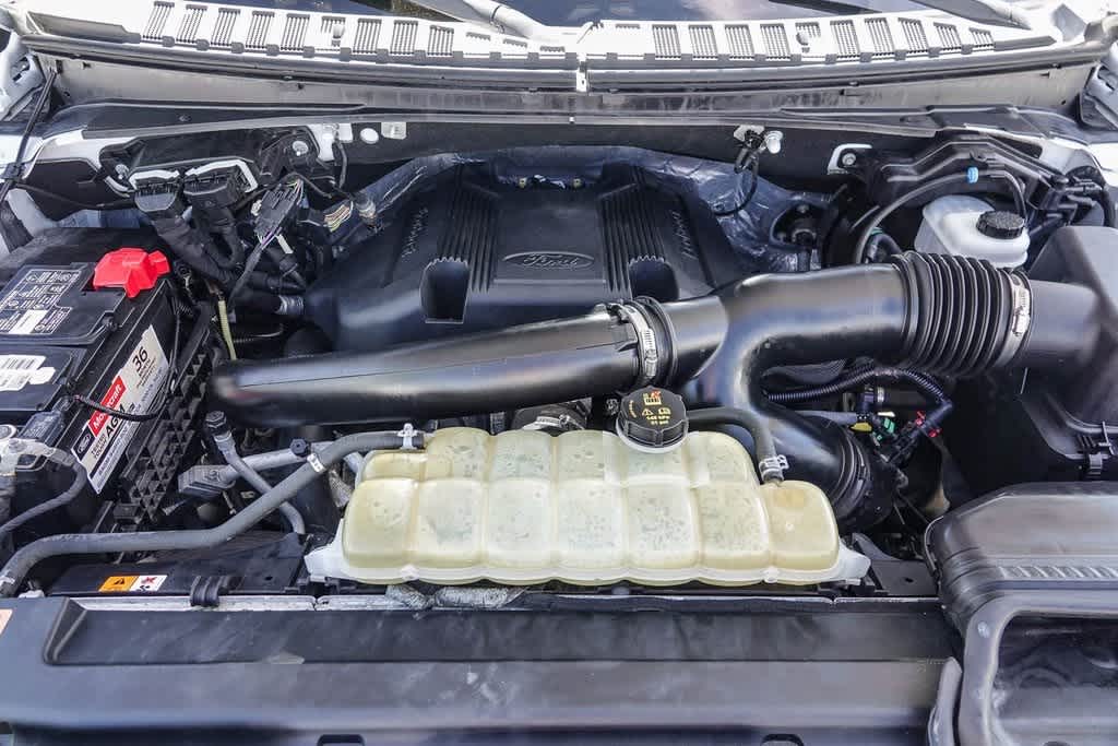 Thumbnail: 2019 Ford Expedition - 26