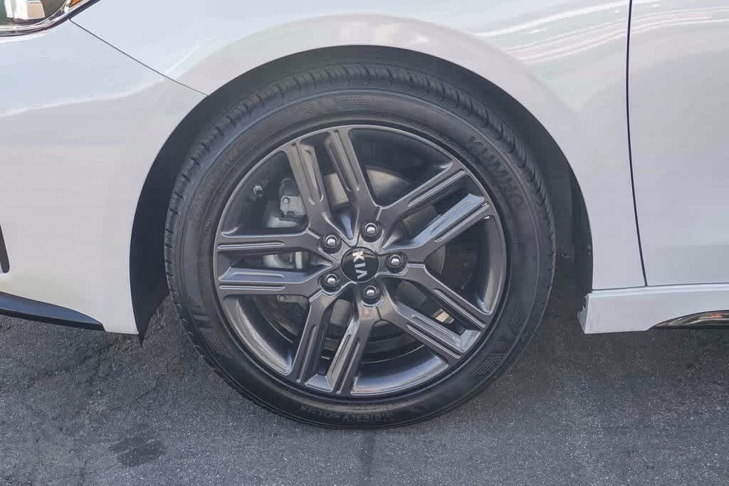 Thumbnail: 2021 Kia Forte - 10