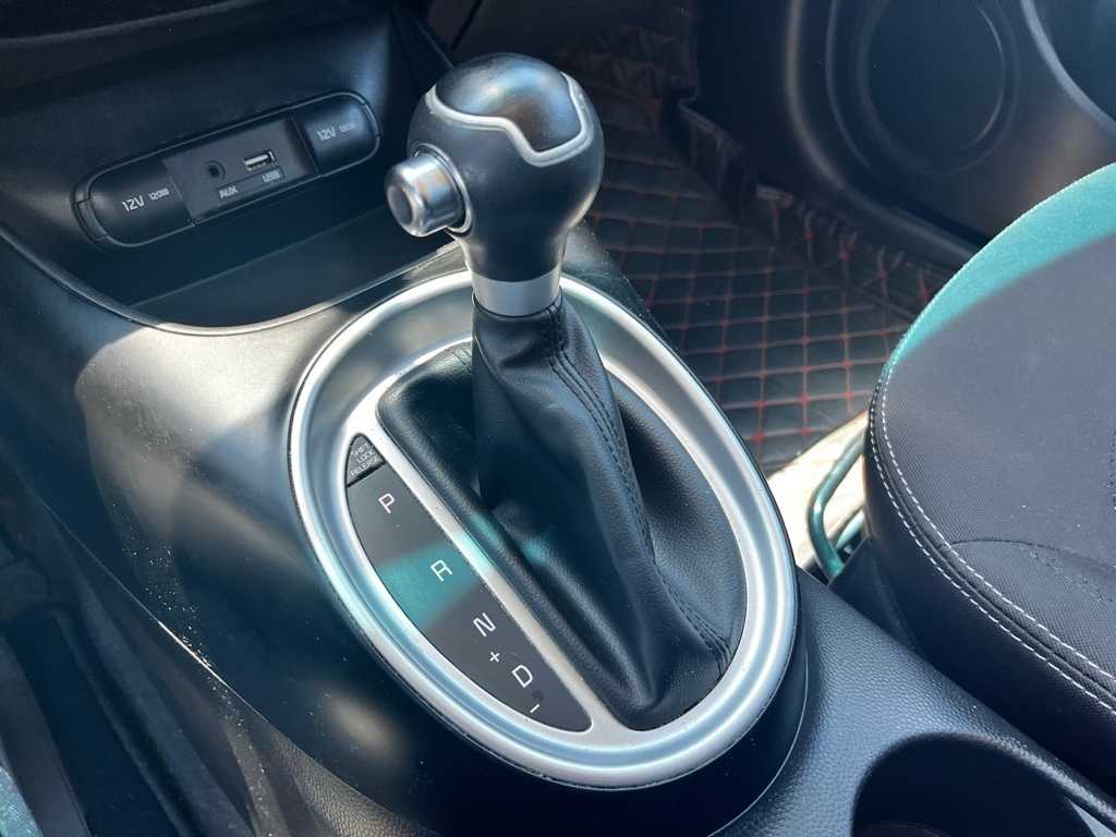 Thumbnail: 2018 Kia Soul - 17