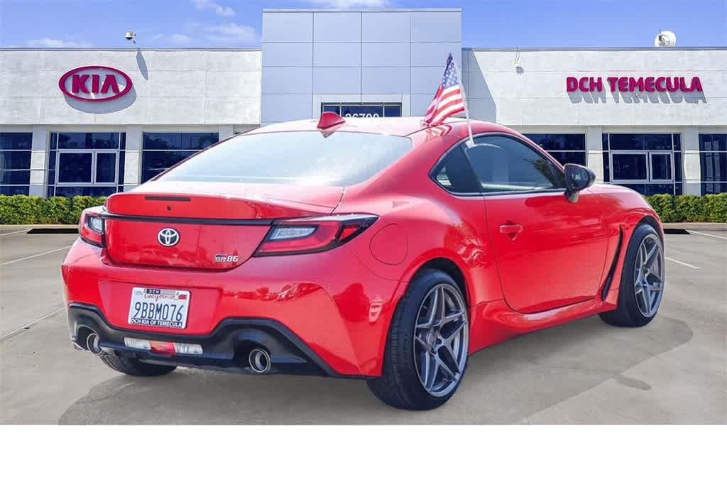 Thumbnail: 2022 Toyota GR86 - 4