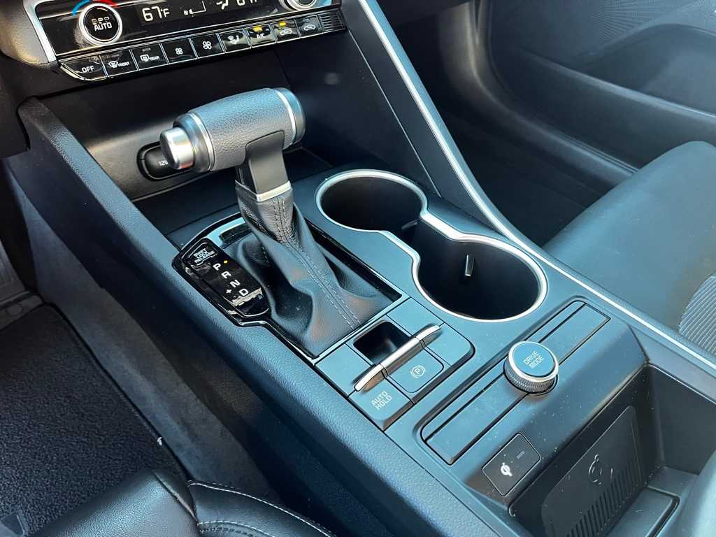 Thumbnail: 2022 Kia K5 - 17