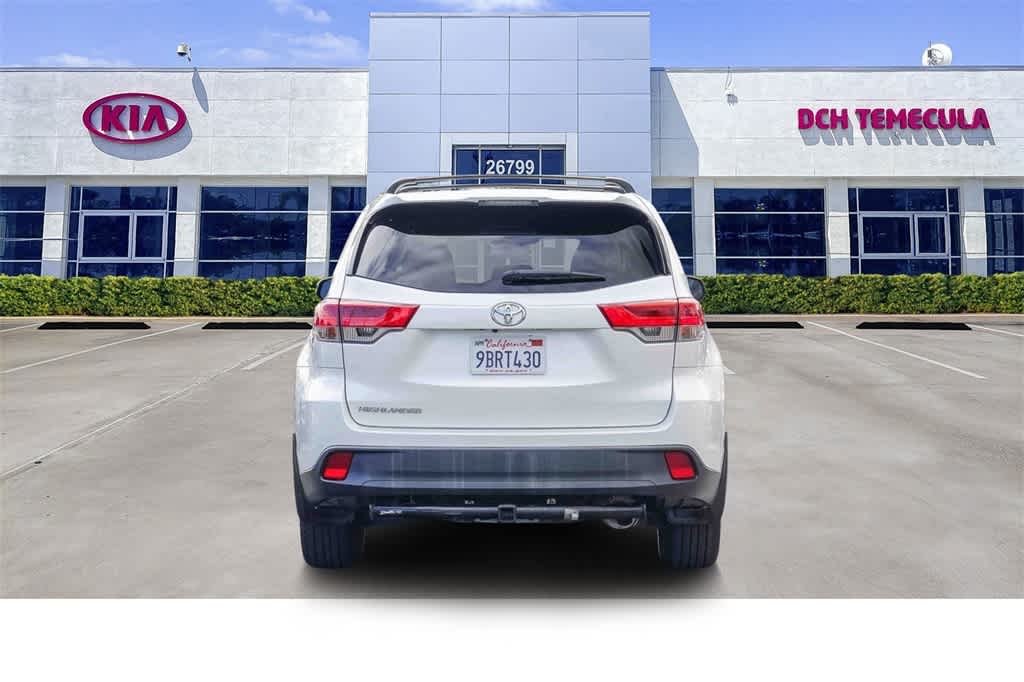 Thumbnail: 2019 Toyota Highlander - 5