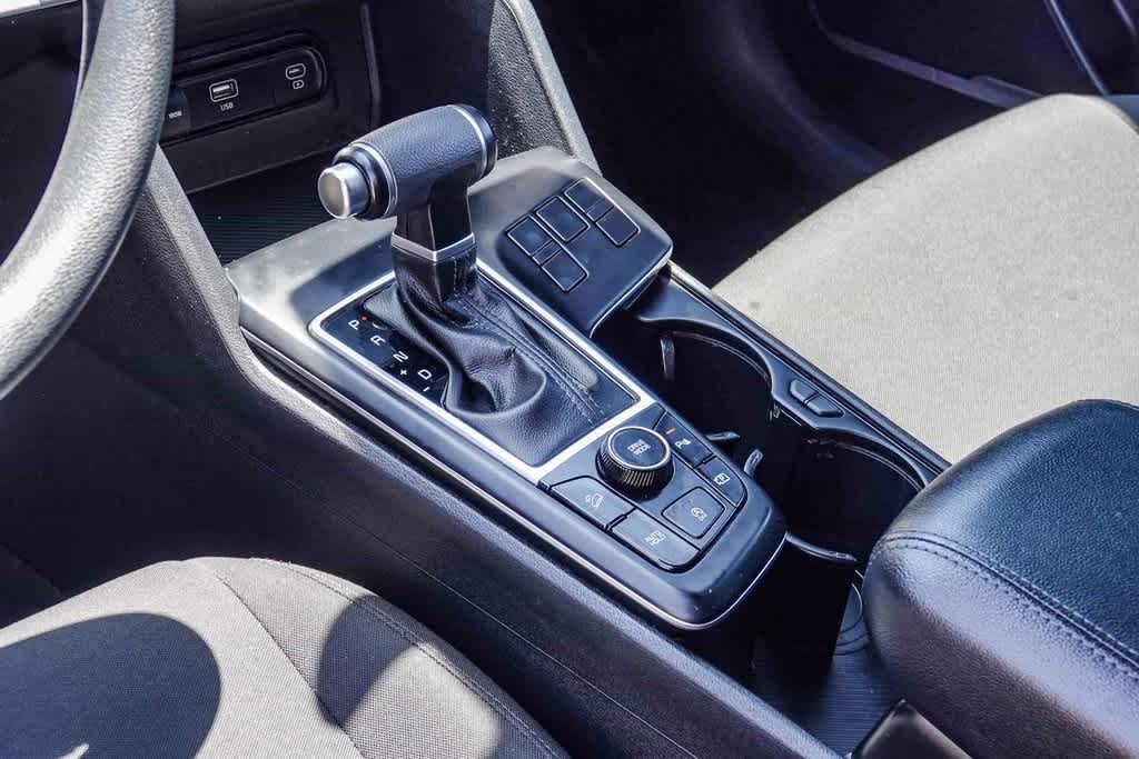 Thumbnail: 2023 Kia Sportage - 20
