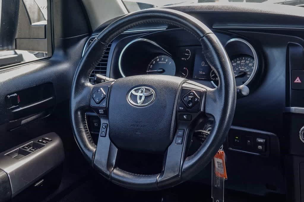 Thumbnail: 2018 Toyota Sequoia - 14