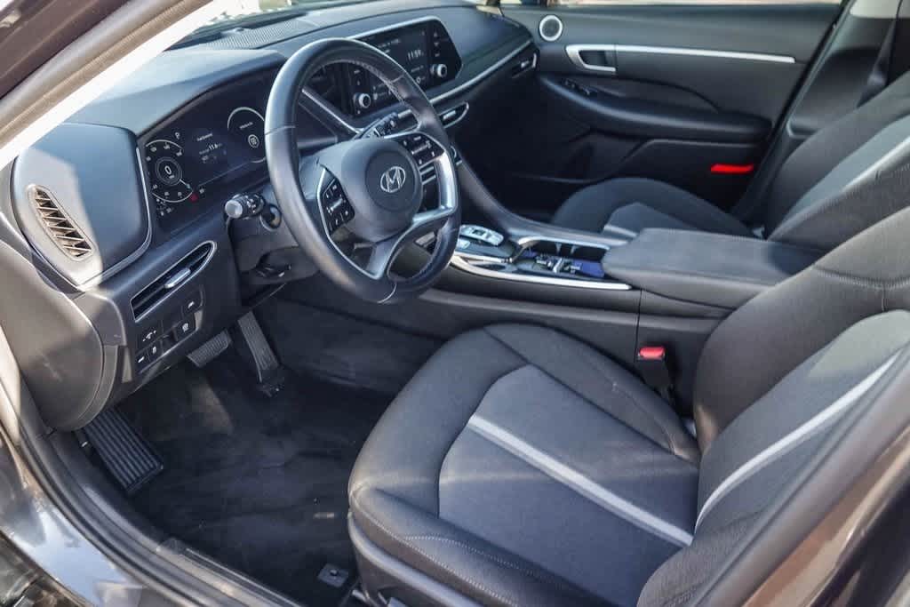 Thumbnail: 2021 Hyundai Sonata - 16