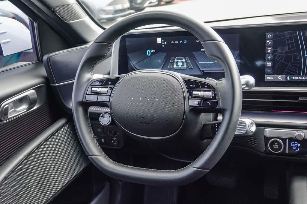 Thumbnail: 2023 Hyundai Ioniq 6 - 14