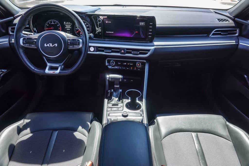 Thumbnail: 2022 Kia K5 - 11