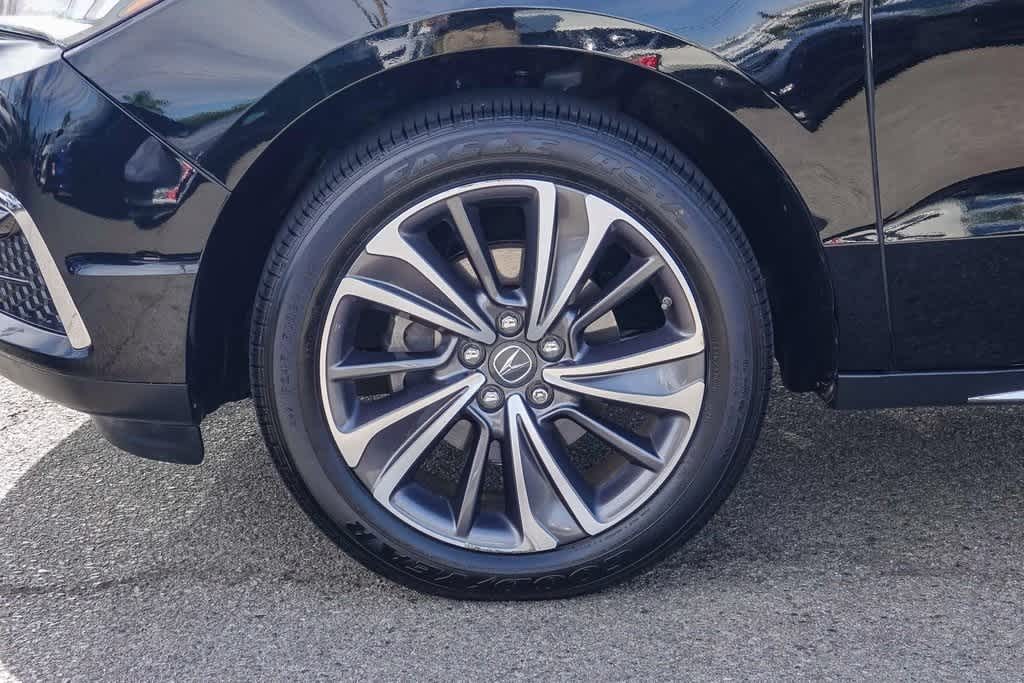 Thumbnail: 2019 Acura MDX - 10