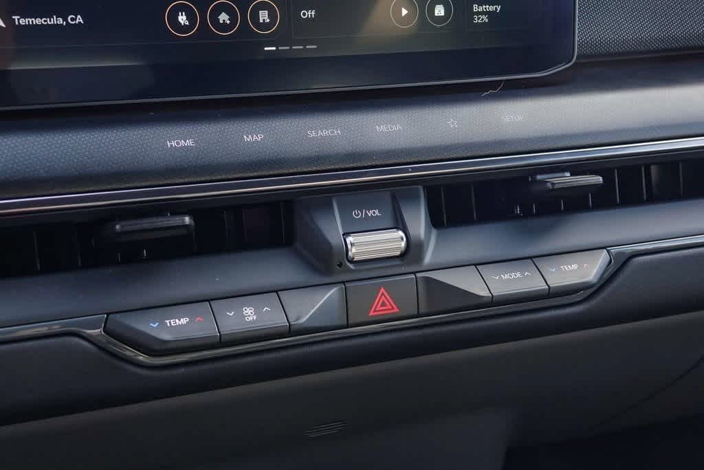 Thumbnail: 2024 Kia EV9 - 21