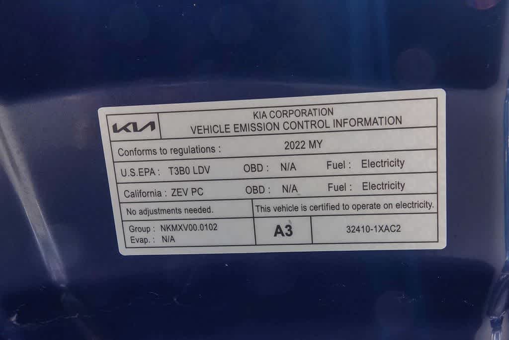 Thumbnail: 2022 Kia EV6 - 28