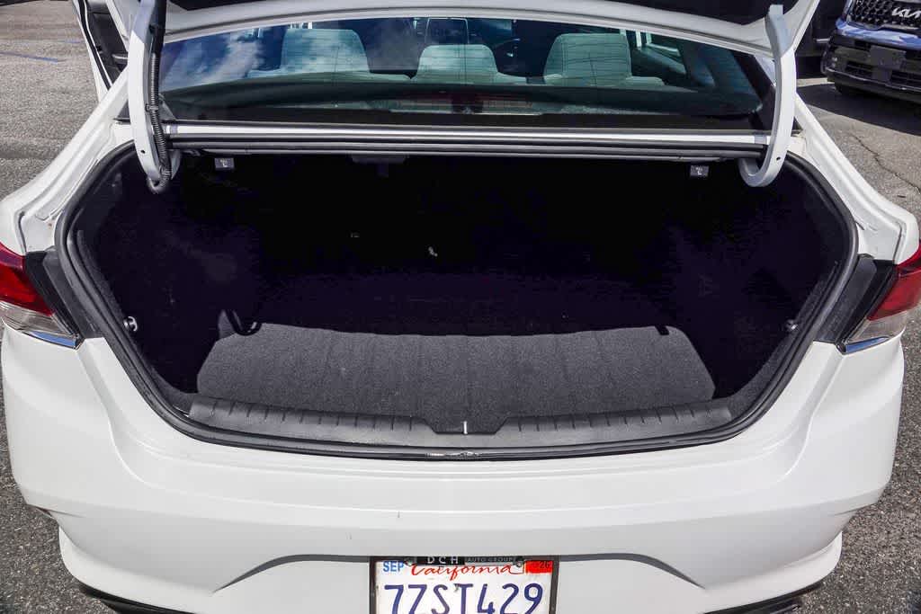 Thumbnail: 2018 Hyundai Sonata - 25