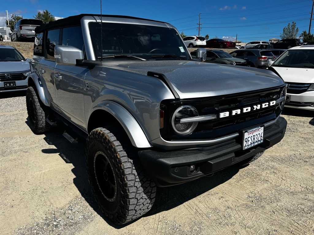2022 Ford Bronco Base Big Bend Black Diamond Outer Banks photo 3