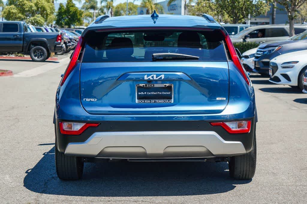 Thumbnail: 2024 Kia Niro - 4