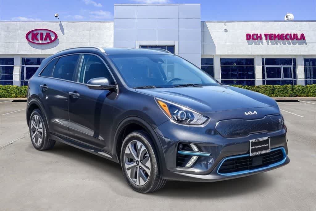 Thumbnail: 2022 Kia Niro - 3