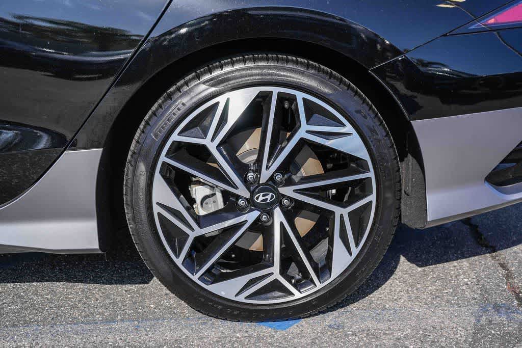 Thumbnail: 2024 Hyundai Ioniq 6 - 10