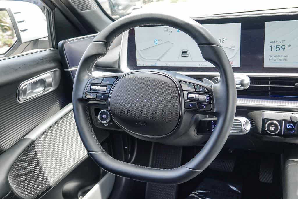 Thumbnail: 2023 Hyundai Ioniq 6 - 14