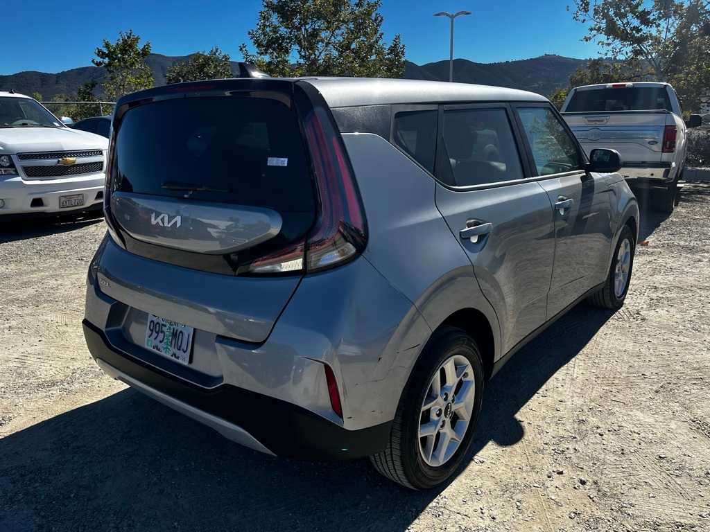 Thumbnail: 2023 Kia Soul - 5