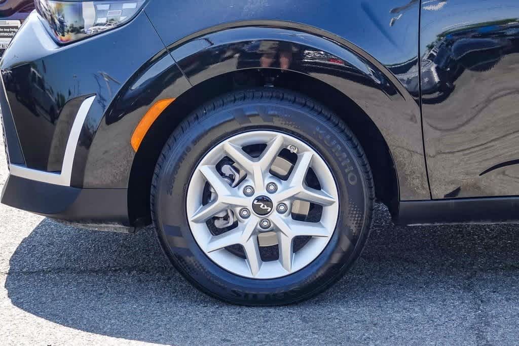 Thumbnail: 2025 Kia Soul - 10