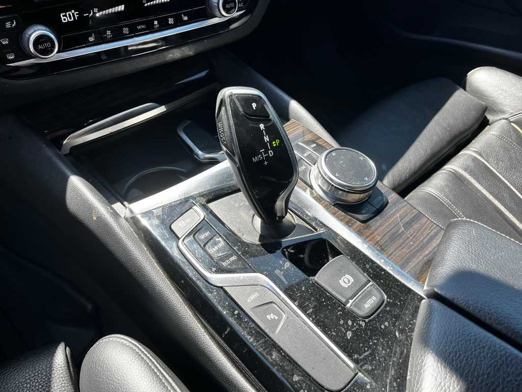 Thumbnail: 2018 BMW 5 Series - 17
