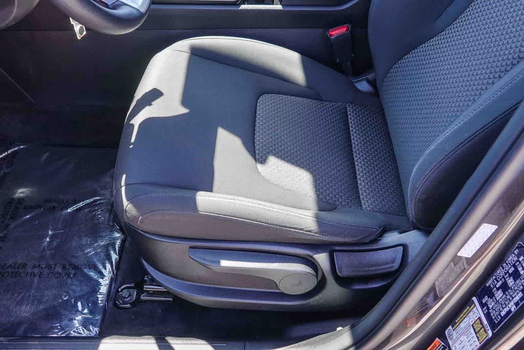 Thumbnail: 2023 Kia Sportage - 19