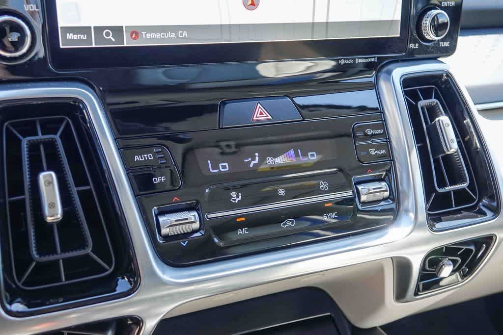 Thumbnail: 2023 Kia Sorento - 21