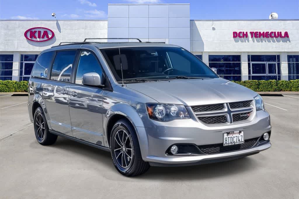 Thumbnail: 2018 Dodge Grand Caravan - 3