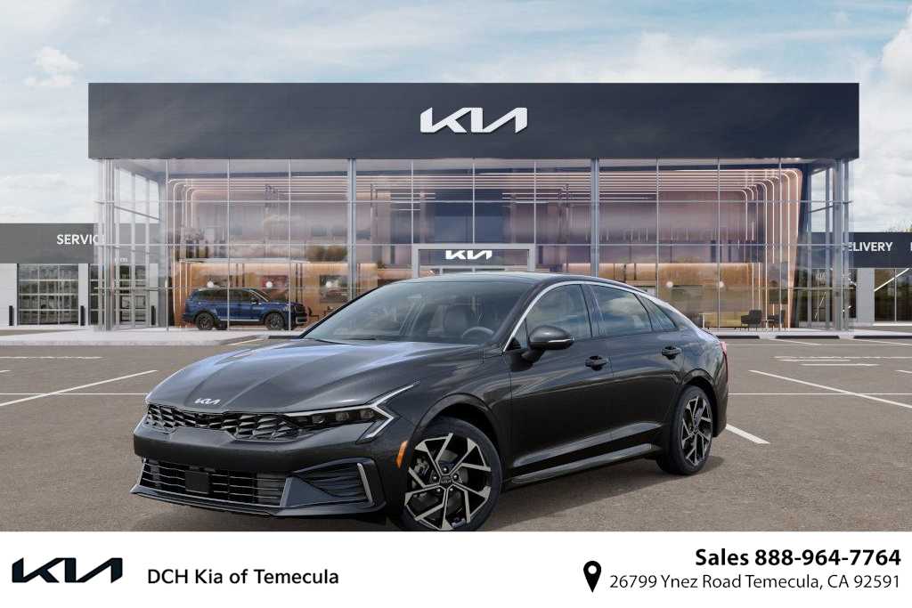Thumbnail: 2026 Kia K5 - 1