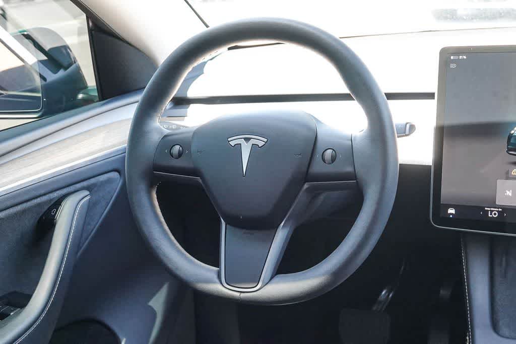 Thumbnail: 2024 Tesla Model Y - 13