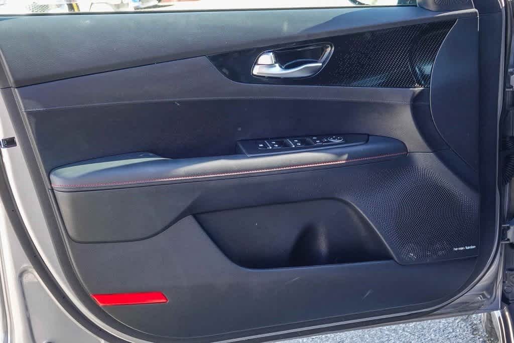 Thumbnail: 2024 Kia Forte - 19