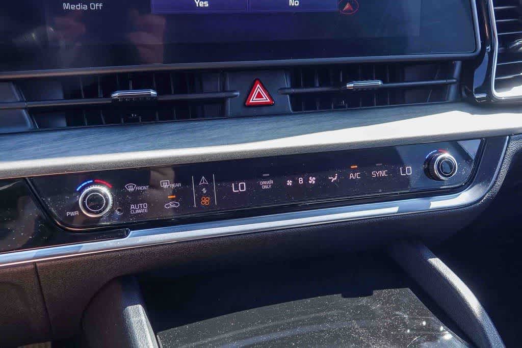 Thumbnail: 2024 Kia Sportage - 21