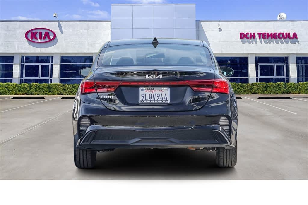 Thumbnail: 2024 Kia Forte - 5