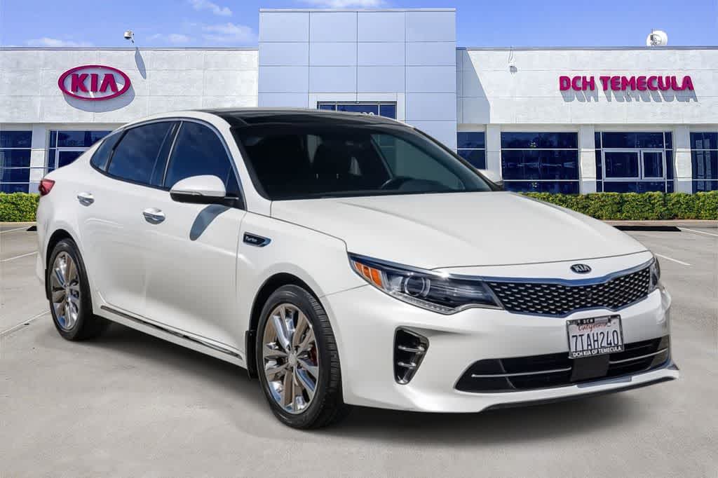 Thumbnail: 2016 Kia Optima - 3